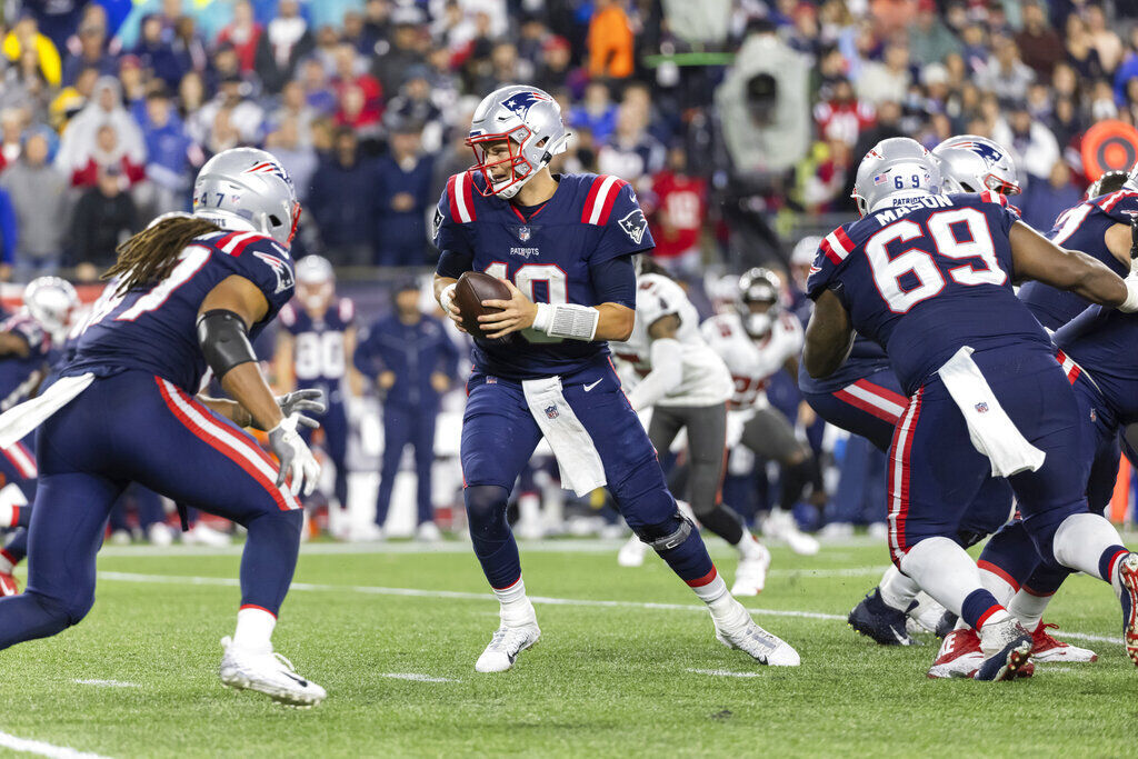 Patriots (1-3, -9) over @Texans (1-3), 26-9: